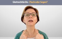 Nicole spricht in die Kamera, Titelbild zum Beitrag Gleitsichtbrillen und ihre Auswirkung auf die Körperhaltung